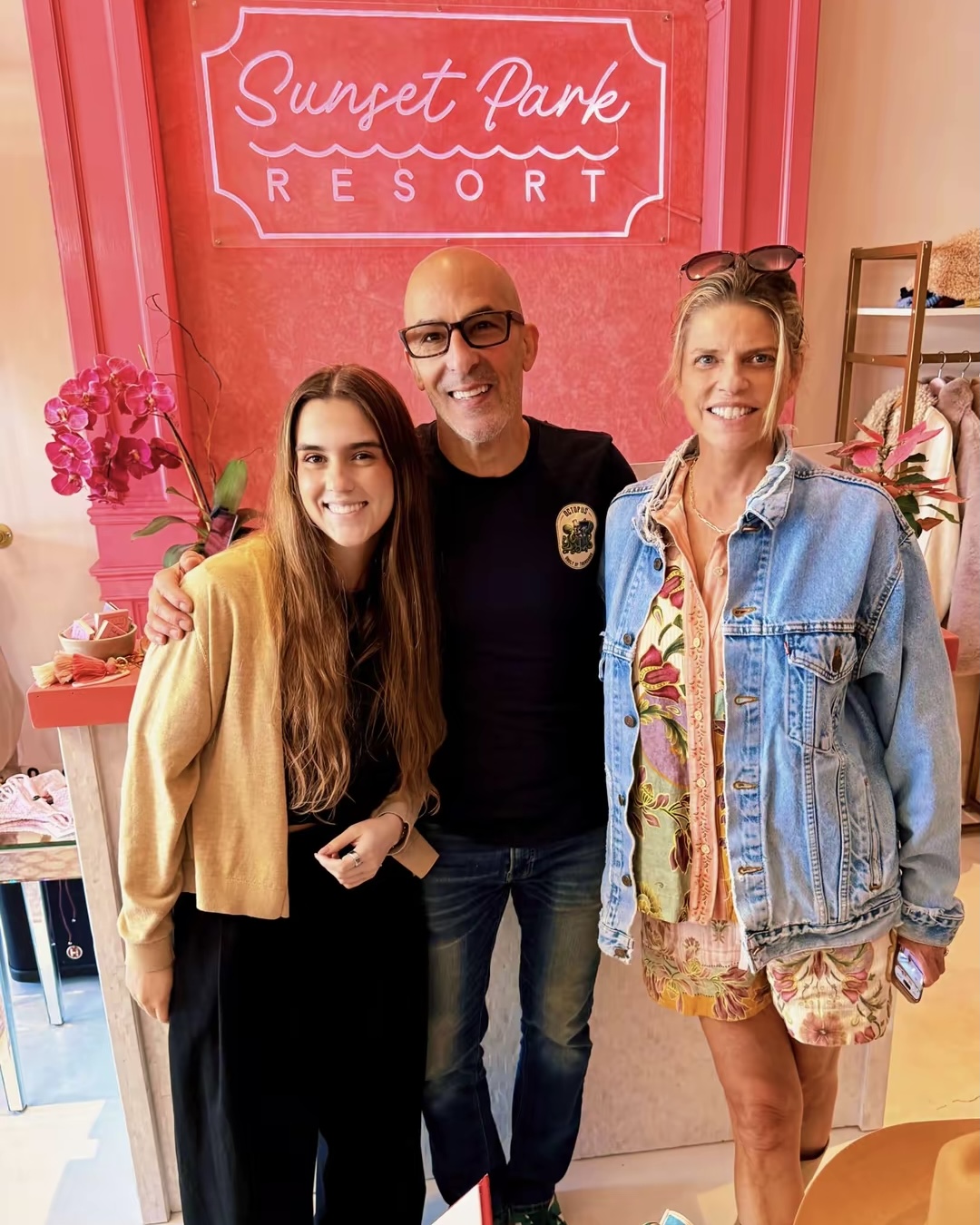 ts sales in -store visit, sunset park sta.monica